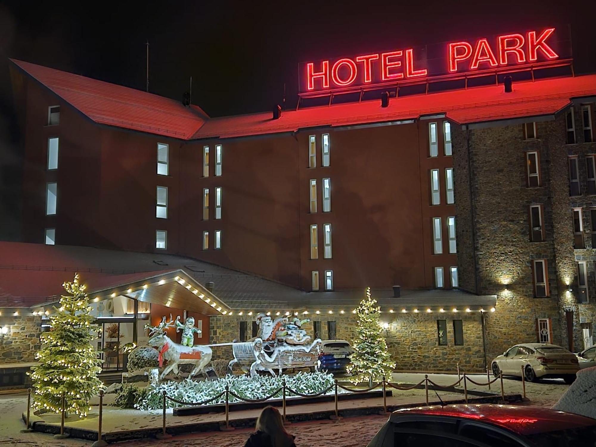 Puigcerda Park Hotel Buitenkant foto